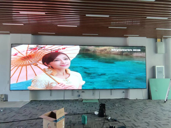 五华P1.53led小间距屏安装案例